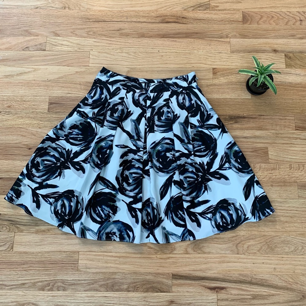 The Limited Floral A-Line Silky Skirt
